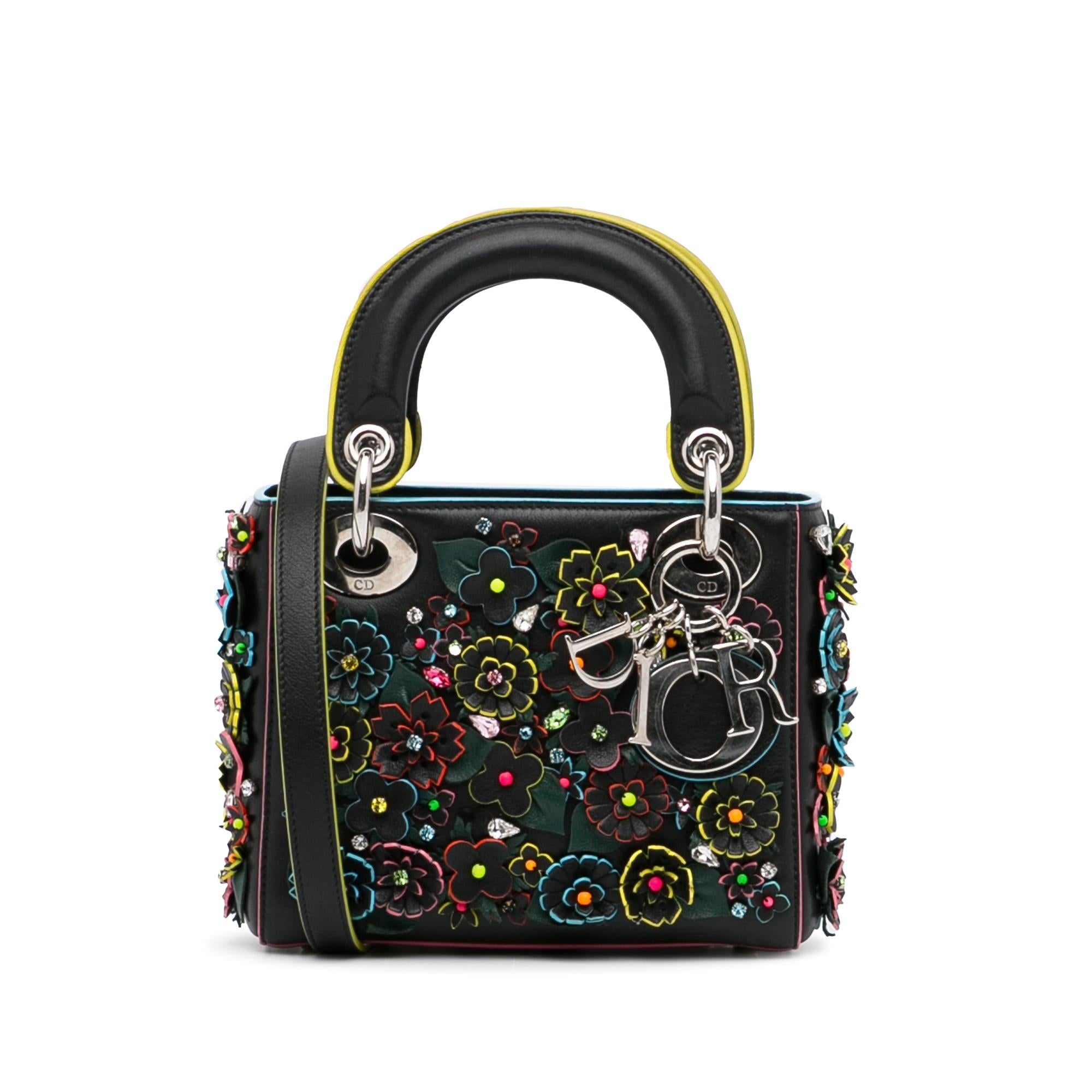 Dior Dior Flower Embroidered Bag (SHG-CjtZbT)